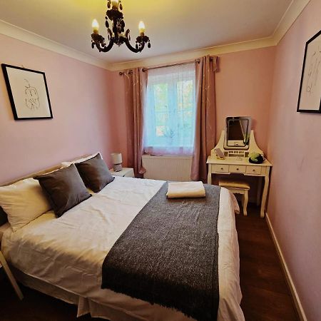 Lovely Flat Close To Shepherd'S Bush Daire Londra Dış mekan fotoğraf
